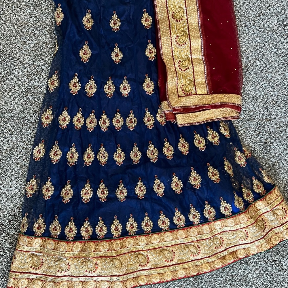 Indian/ Pakistan lehenga navy blue with dupatta and blouse